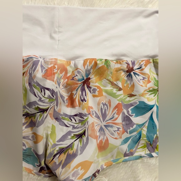 Roxy Endless Summer Printed Board Shorts - Picture 11 of 12